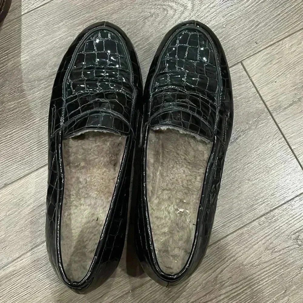 NWOT[7]Extra Light/Super  Soft and Warm women Loafer with wool Insole